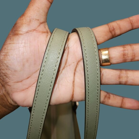 Michael Kors Leather Gilly Drawstring Travel Utility Work Green Shoulder Tote - Picture 16 of 16